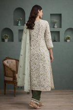 SN153 women’s ivory floral muslin kurta set back pose with straight cut and long sleeves