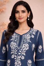 SN237 women’s indigo cotton kurta closeup showing V-neck and floral embroidery detail