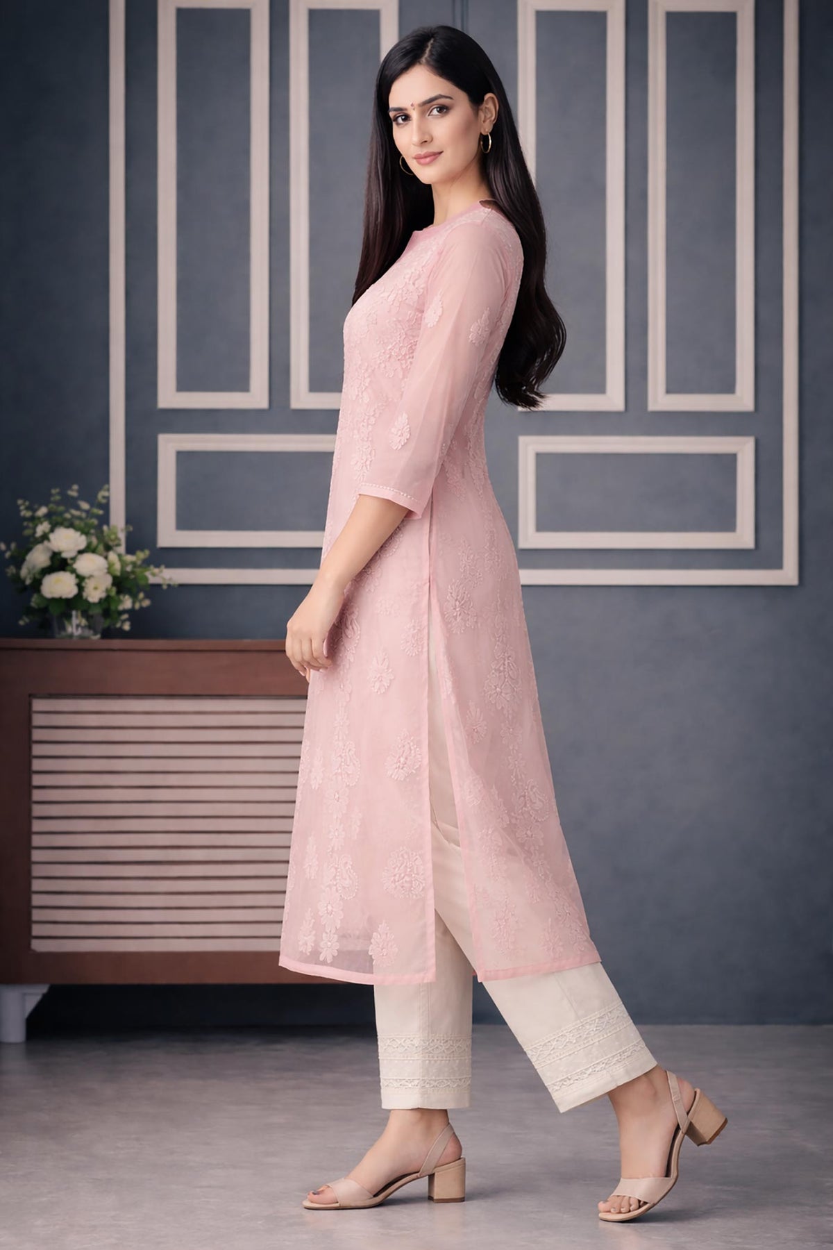 SN238 women’s blush pink long sleeve organza embroidered kurta in side pose