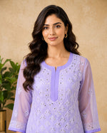 SN245 women’s lavender chikankari embroidered kurta V-neck detailing closeup view