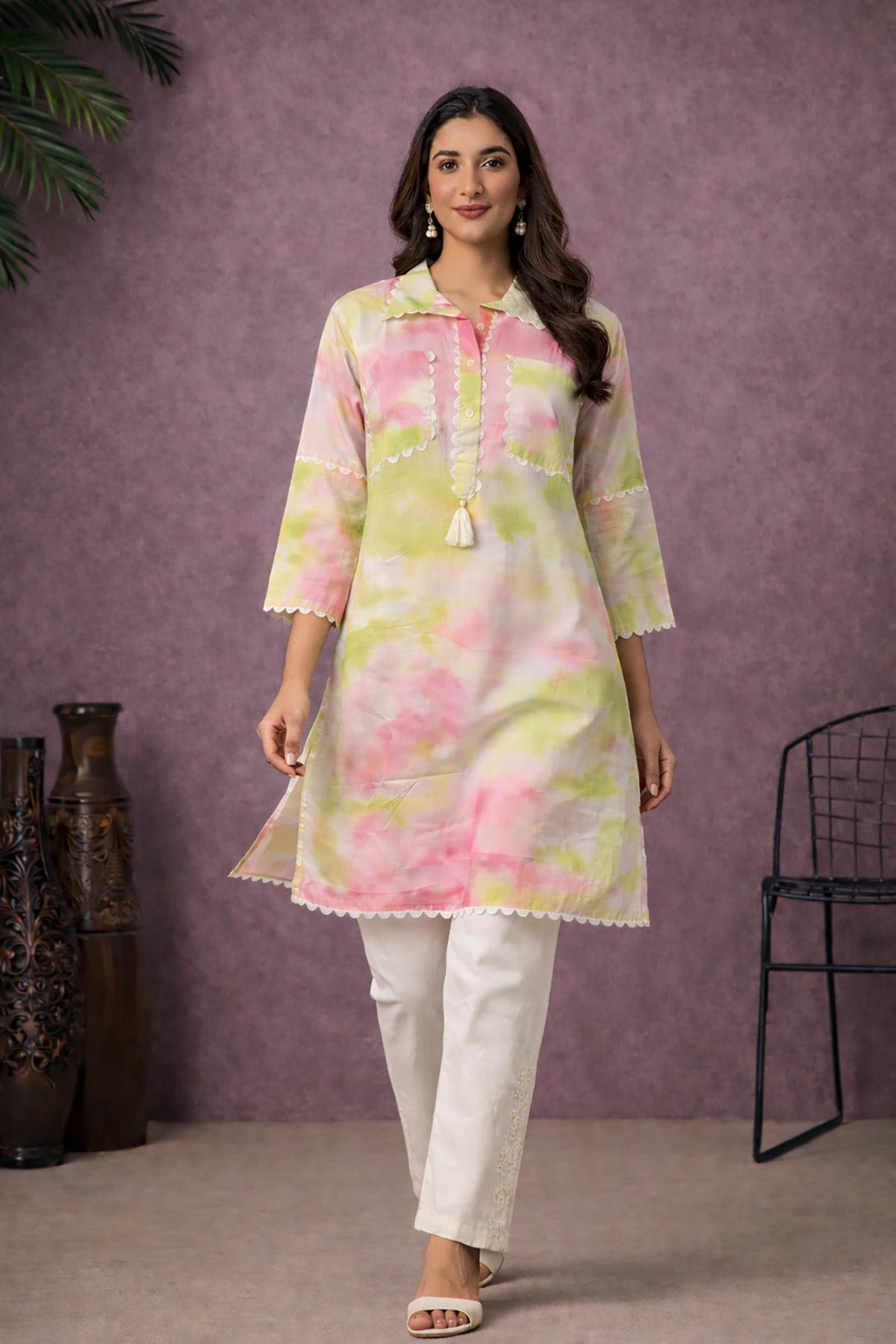 SN259 women’s pastel cotton blend kurta pant set walking pose with straight silhouette