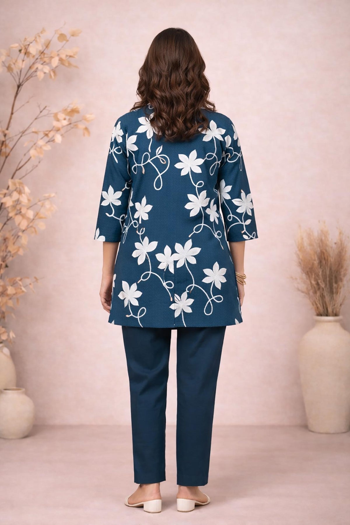 SN268 women’s teal cotton dobby floral co-ord set with floral print and three-quarter sleeves, back pose view
