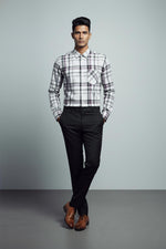 SN309 men’s white grey cotton checked slim fit shirt front pose with long sleeves and point collar