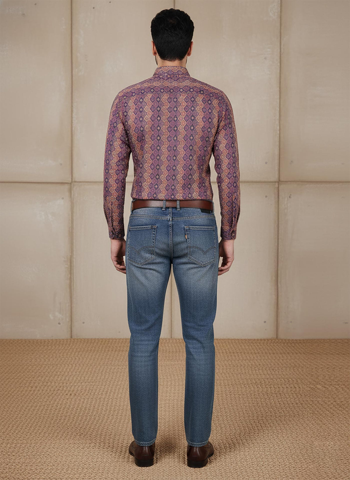 SN341 men’s plum cotton blend geometric print long sleeve shirt – back view