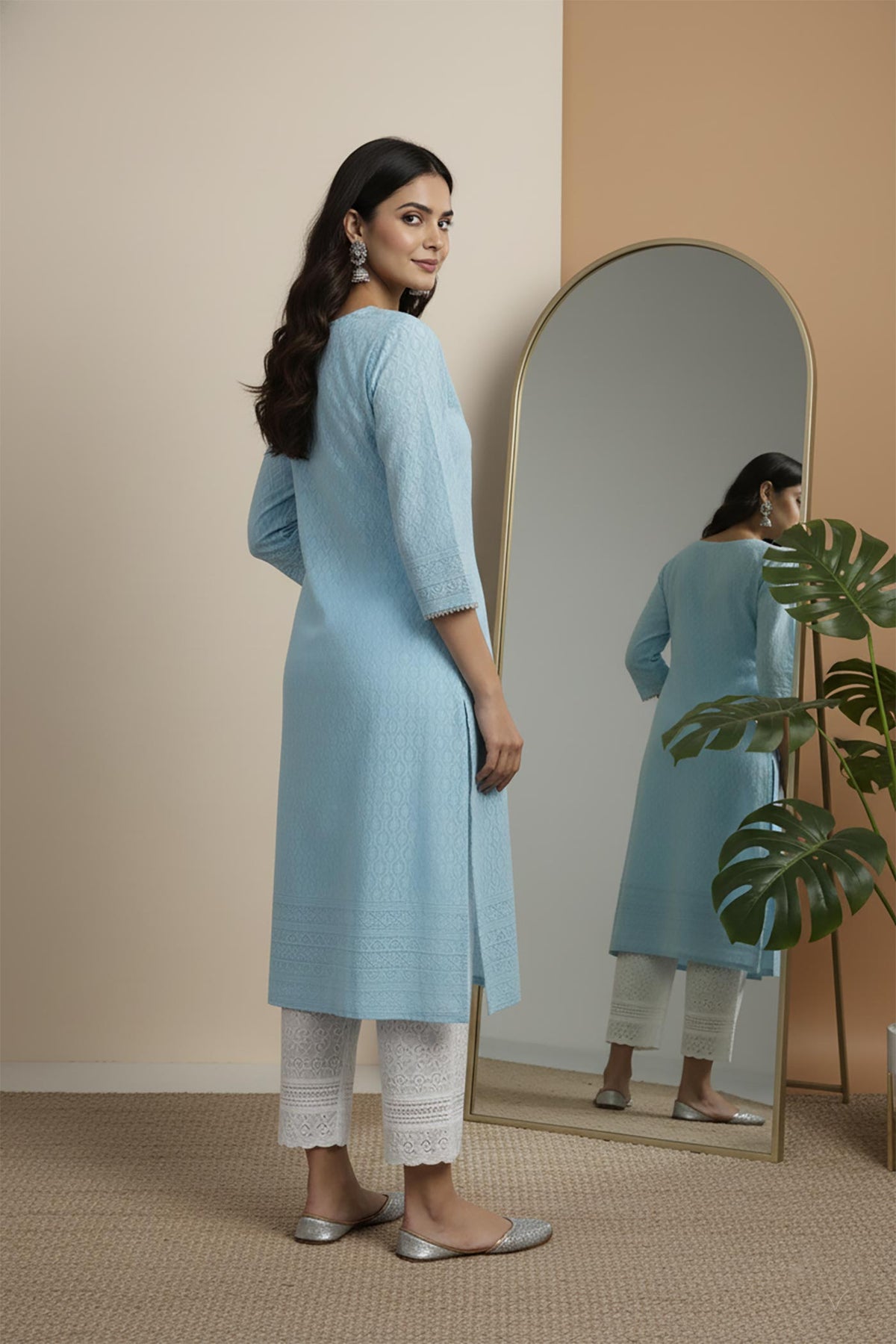 SN113 women’s sky blue cotton kurta pant set with straight fit and side slit side pose