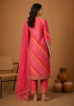 SN124 women’s rani bandhej kurta set with 3/4 sleeves back pose view
