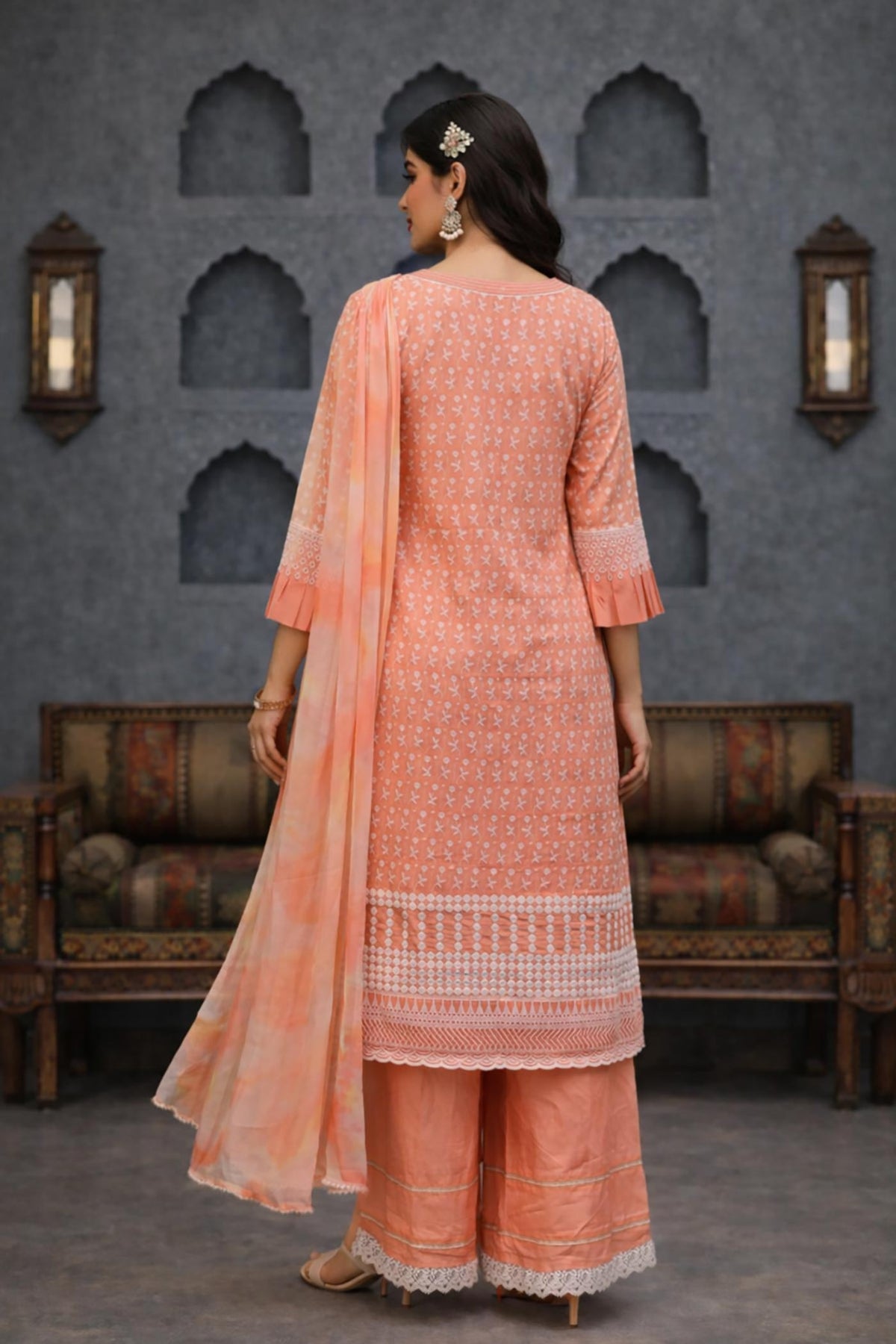 SN142 women’s peach coral cotton kurta set with floral print, back pose