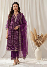 SN143 women’s purple embroidered kurta set with dupatta, V-neck three-quarter sleeve front pose