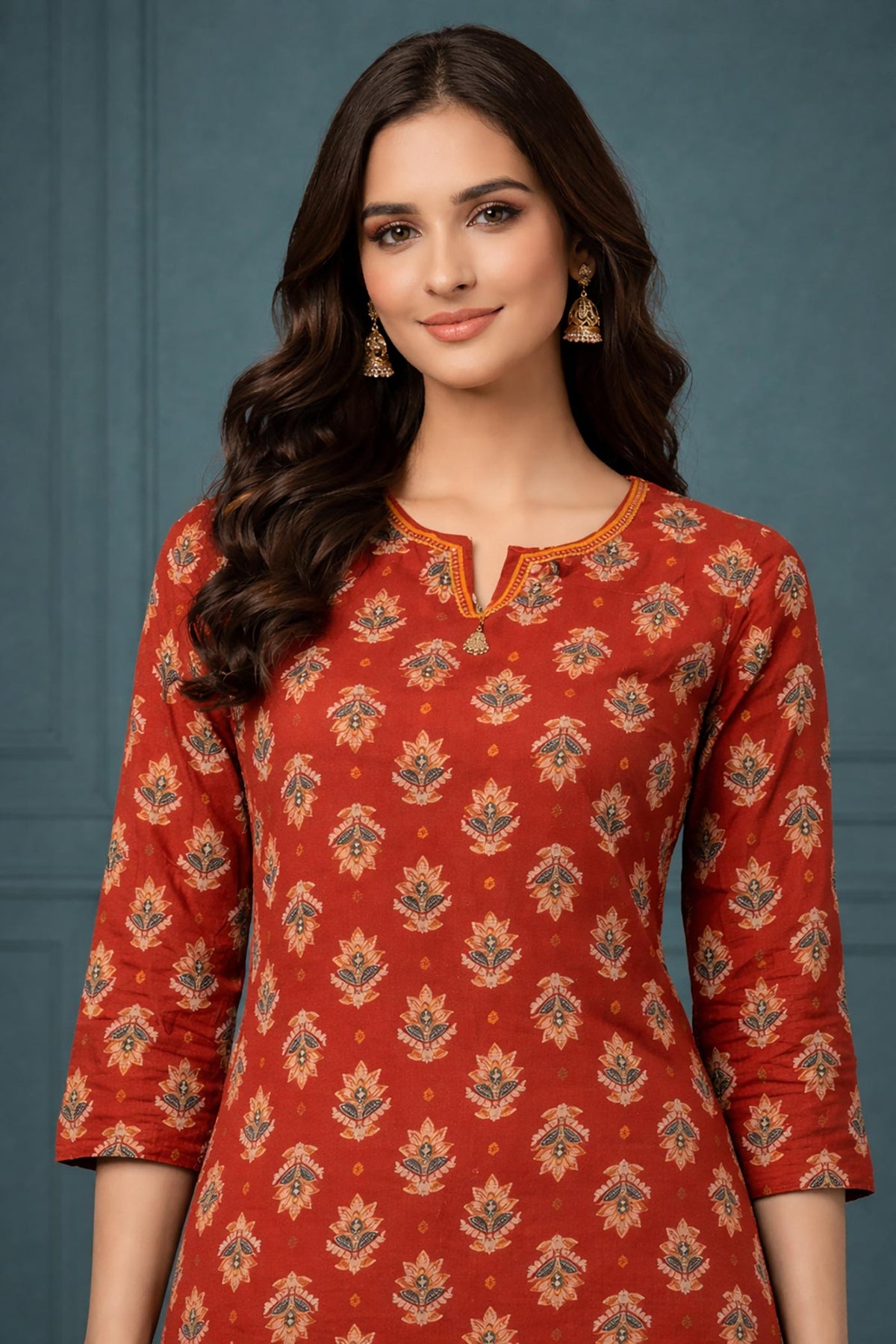 SN156 women’s rust red cotton kurti closeup showing V-slit neckline and detailed handblock floral print