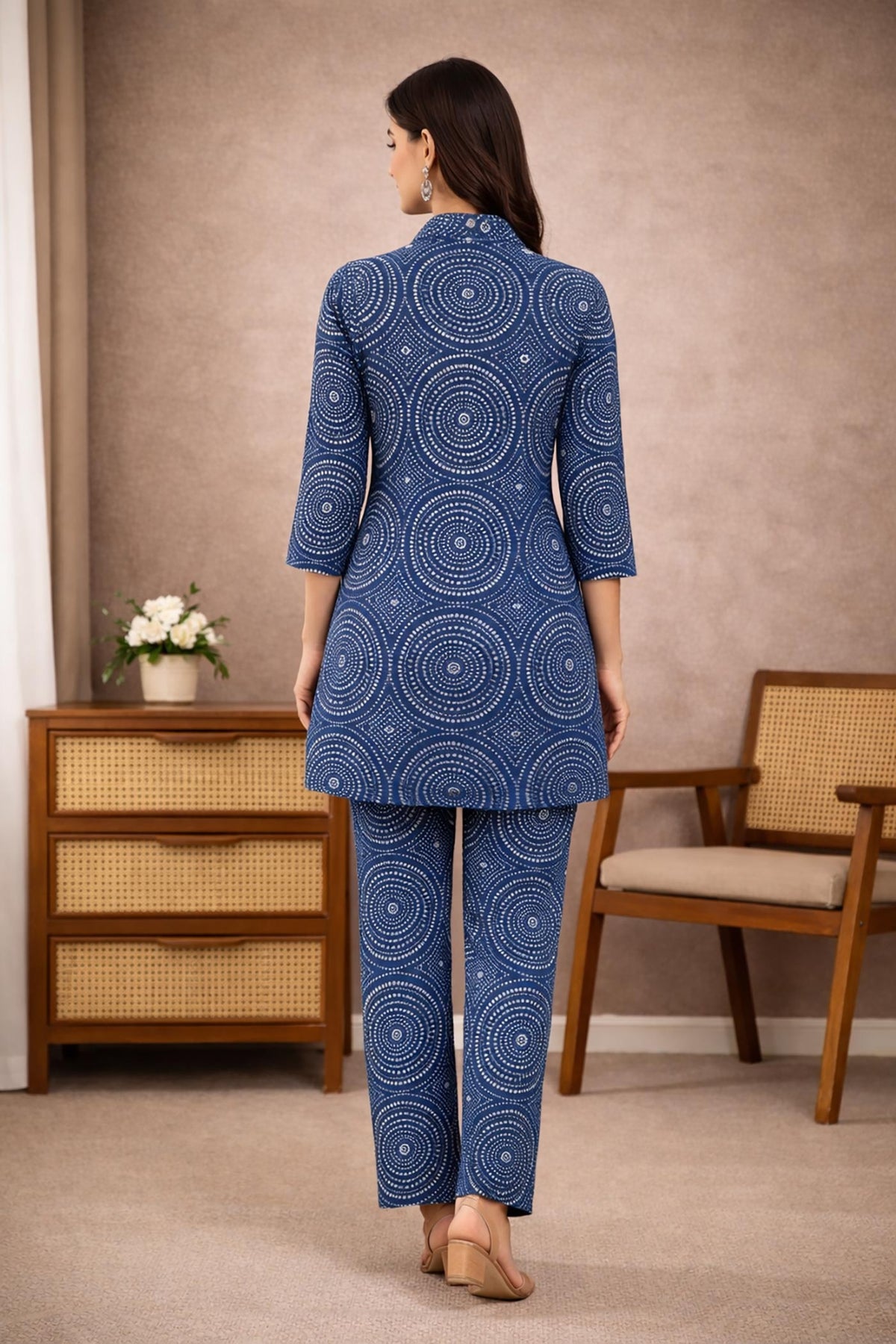 SN158 women’s indigo cotton co-ord set back pose with long sleeves and straight fit pants in cotton fabric.