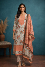 SN170 women’s off white and peach floral cotton kurta set with V-neck and three-quarter sleeves front pose