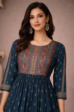 SN188 women’s teal cotton Anarkali kurti closeup showing round neckline, floral yoke print and three-quarter sleeves