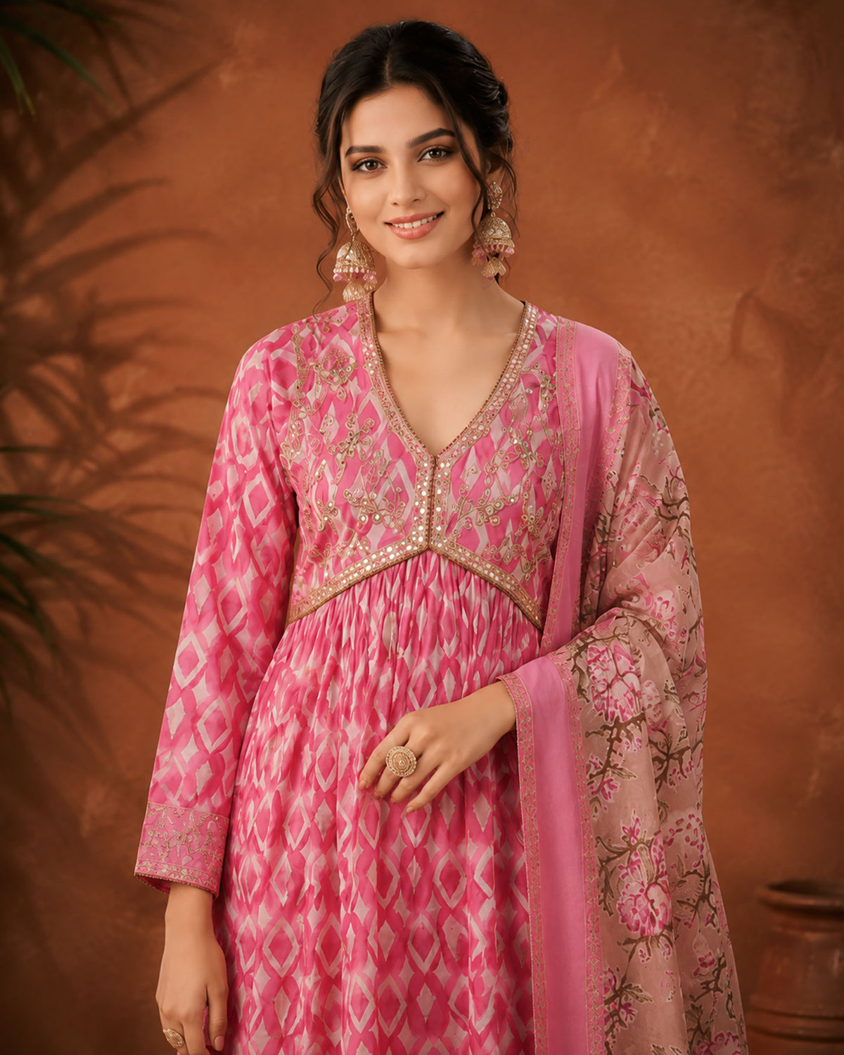 SN206 women’s blush pink printed A-line kurta set with V-neck embroidery closeup