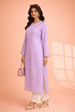SN232 women’s lavender cotton straight kurta with floral embroidery, long sleeves and side slit, side view