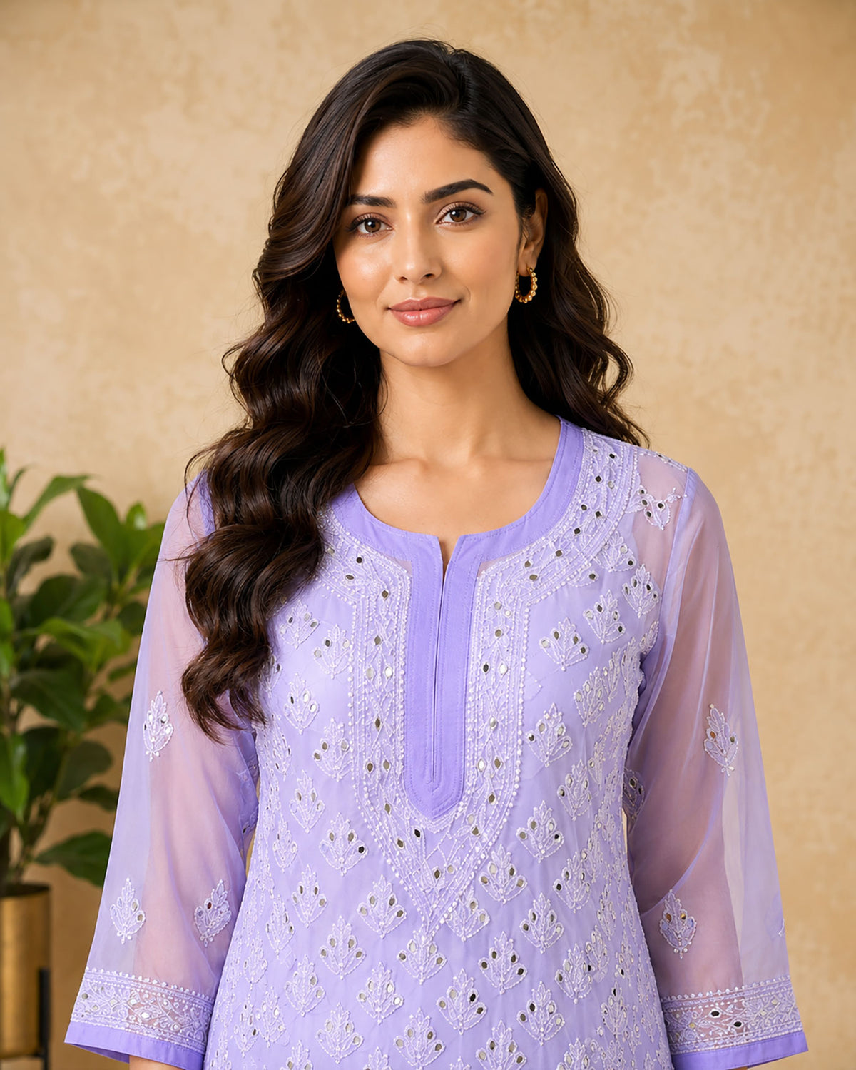 SN245 women’s lavender chikankari embroidered kurta V-neck detailing closeup view