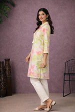SN259 women’s pastel kurta pant set side pose with relaxed fit and three quarter sleeves