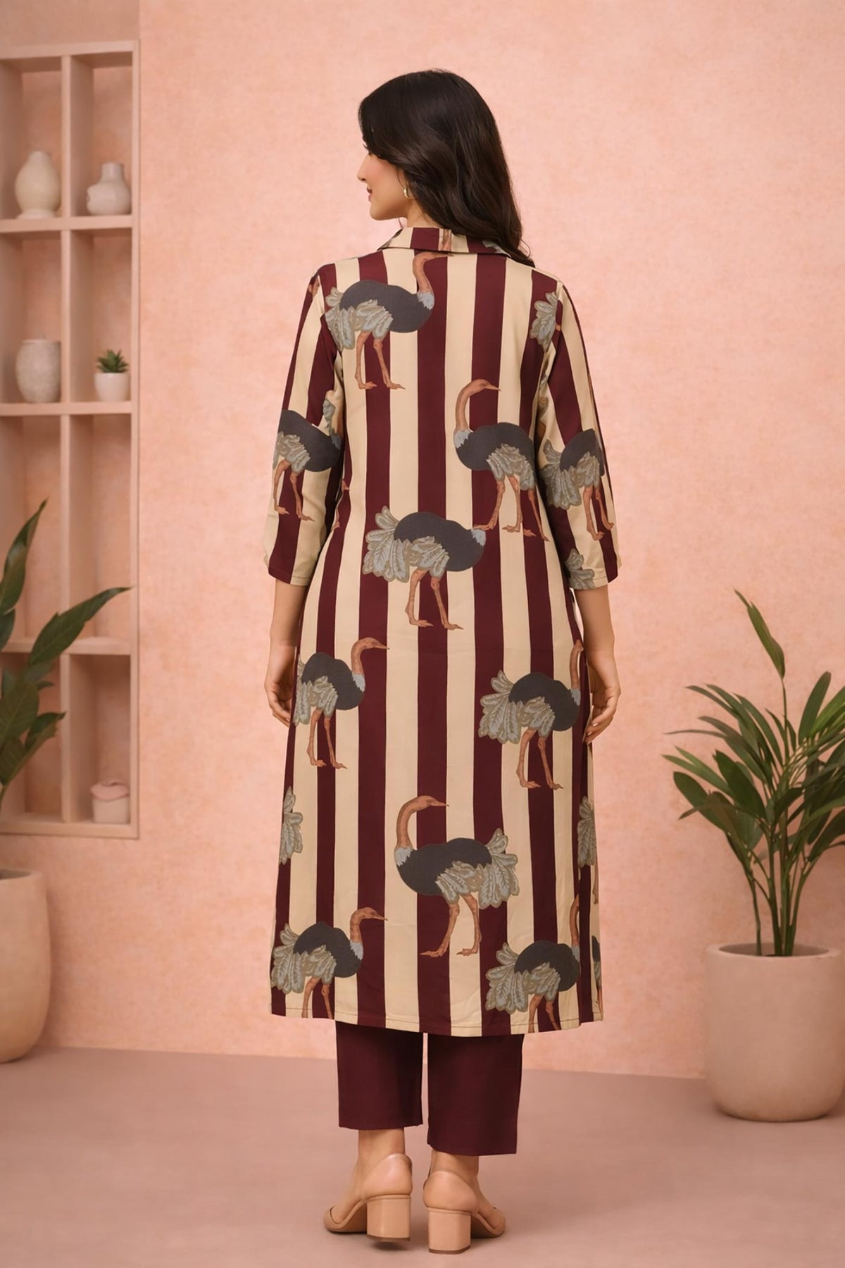 SN261 women’s burgundy rayon kurta pant set back pose with straight silhouette and stripe print