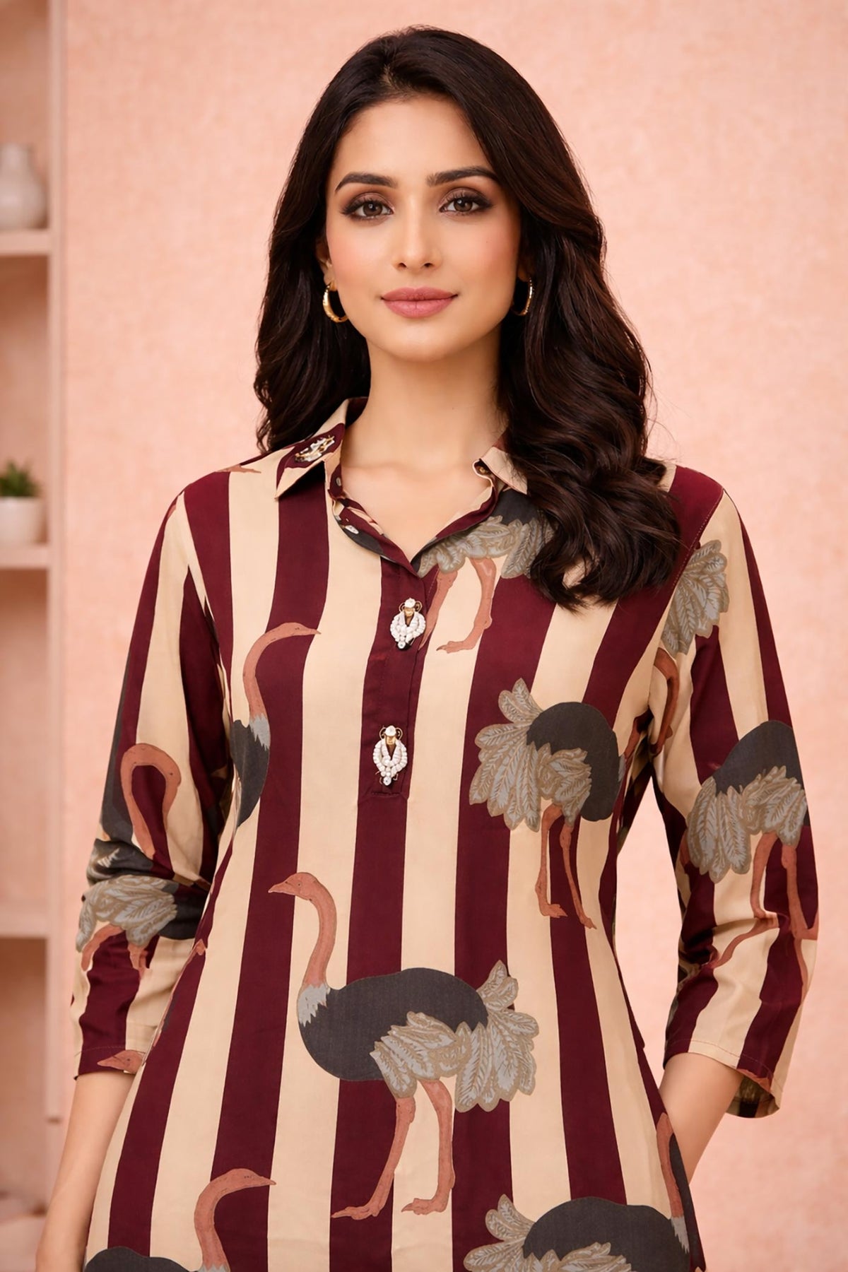 SN261 women’s burgundy rayon kurta closeup showing V-neck collar and ostrich stripe print detail