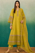 SN291 women’s mehendi green embroidered kurta set with V-neck and full sleeves front pose