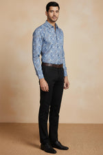 SN320 blue cotton slim fit men’s shirt side pose with geometric mosaic print and full sleeves