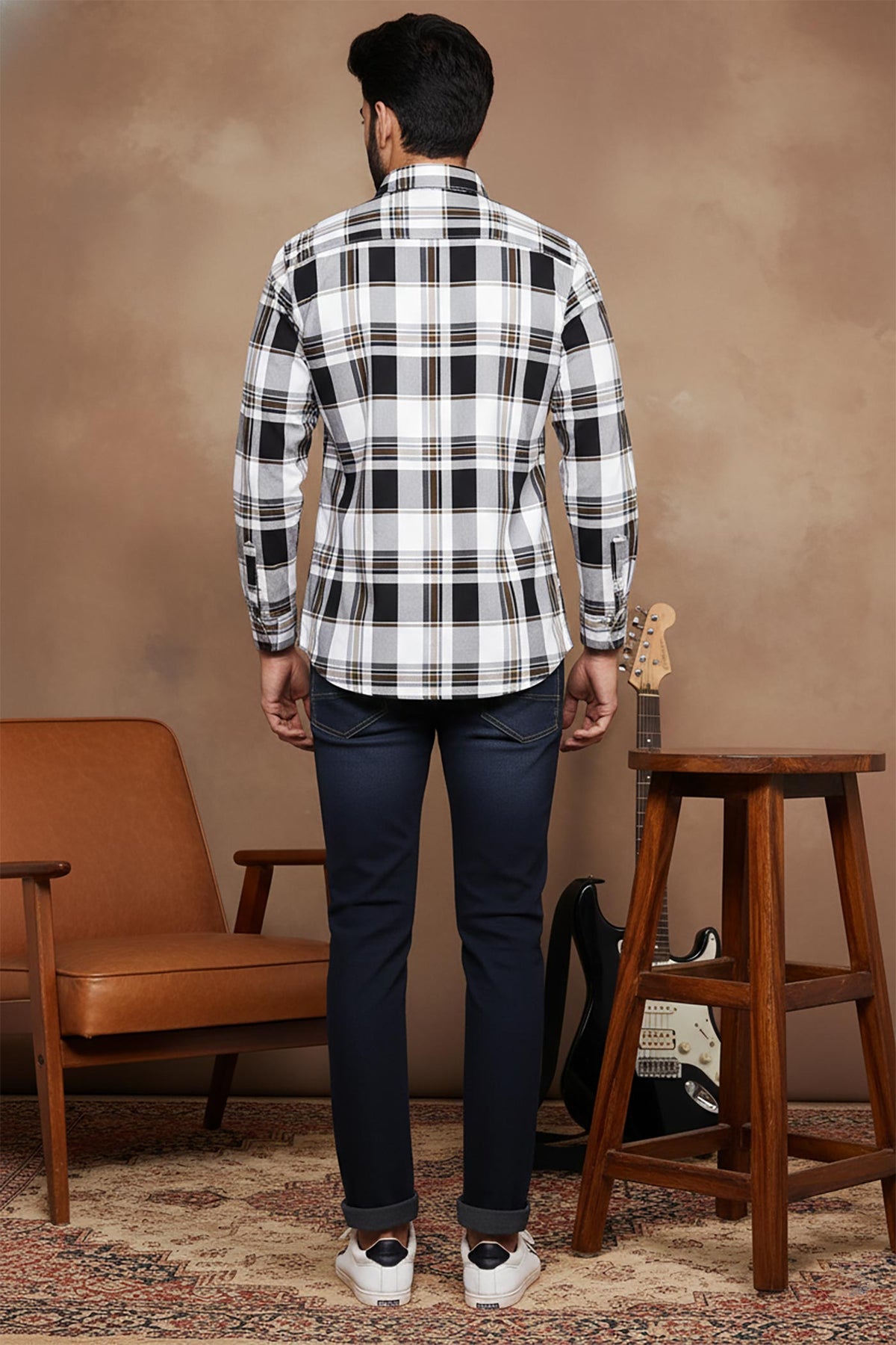 SN326 men’s black white plaid cotton blend shirt back pose with full sleeve slim fit silhouette