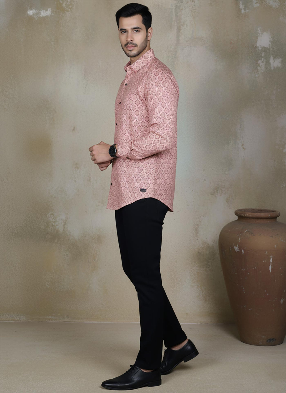 SN334 dusty rose cotton blend slim fit men’s shirt side pose with geometric print and full sleeves