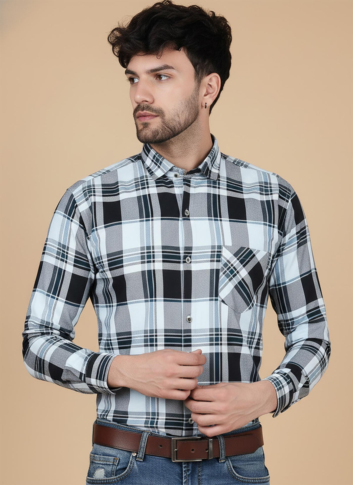 SN337 men’s ice blue and black cotton plaid shirt, long sleeve, point collar with diagonal pocket closeup view.