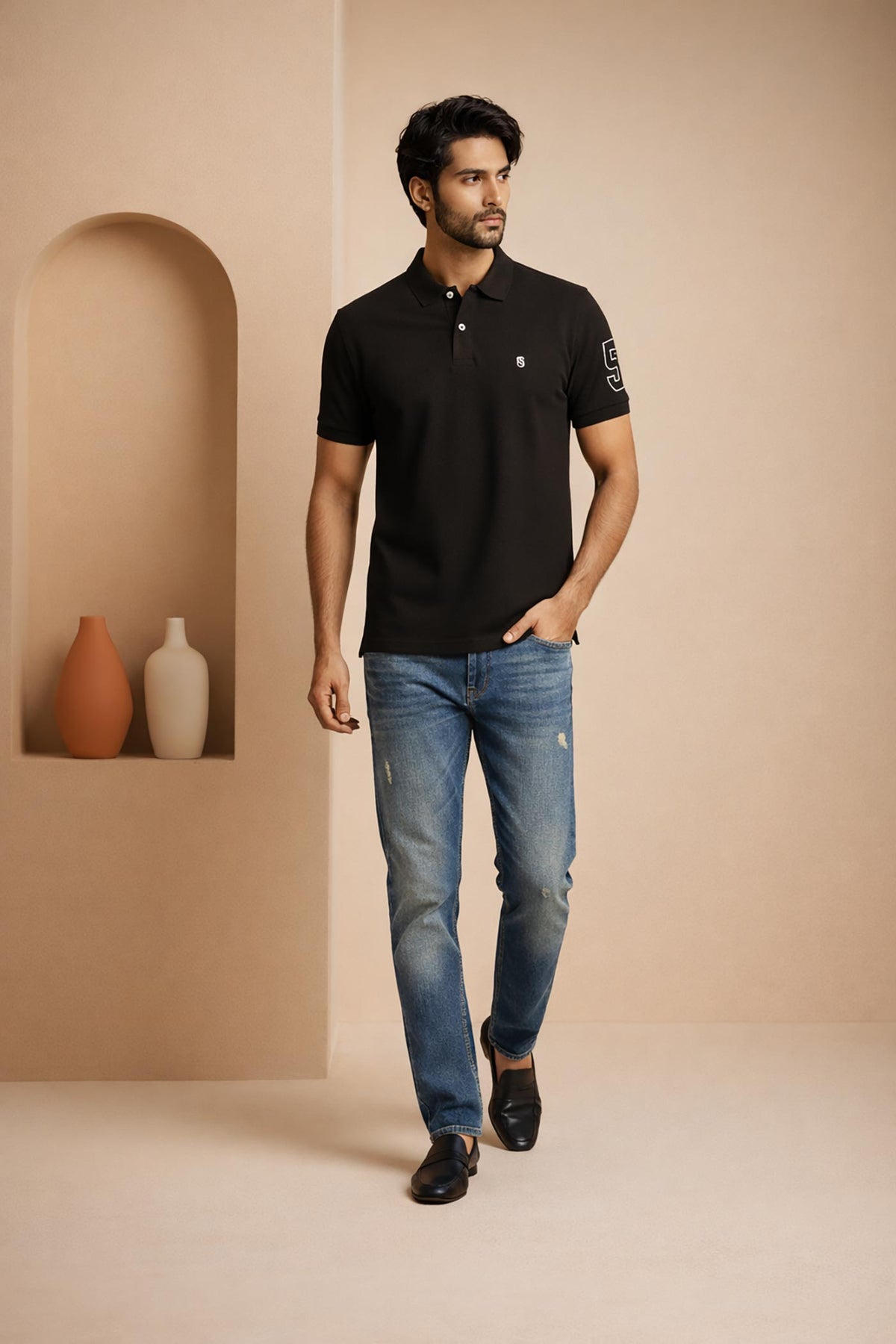 SN347 black cotton piqué polo T-shirt for men with short sleeves and sleeve print front pose