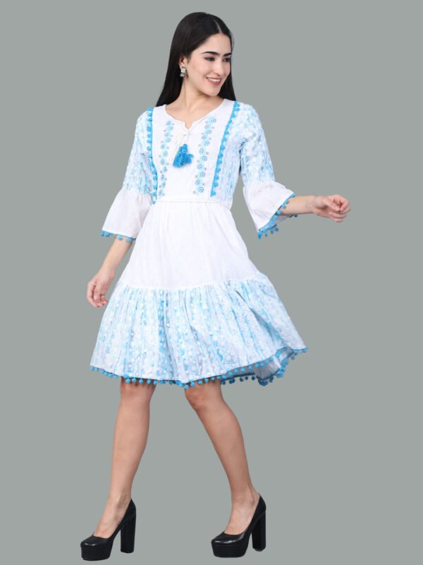 Nainika White Cotton Chikan Mides - Image 2