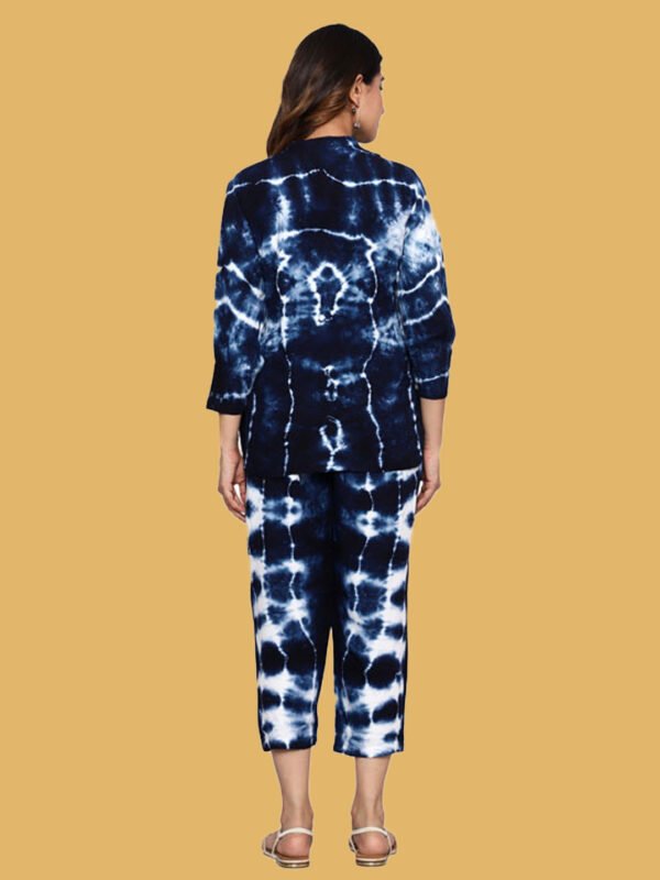 Aarvi Navy Blue White Rayon Co-ords Set - Image 7
