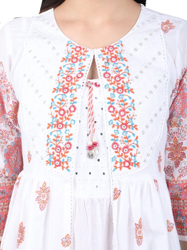 Mishika White Pink Cotton Gown - Image 7